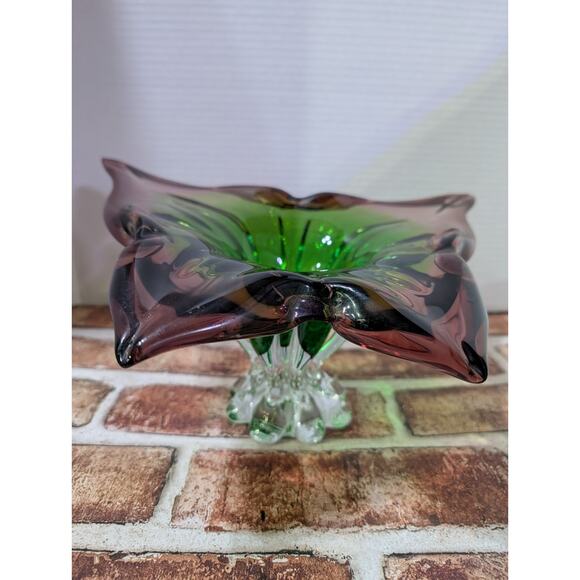 Vintage Murano Art Glass Butterfly Vase Hand Blown Green Amethyst 5 In Tall MCM - Picture 2 of 8
